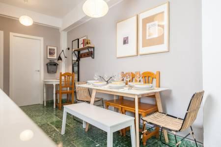 Apartamento Giralda Sevilla Feria 3 Dormitorios * Sevilla